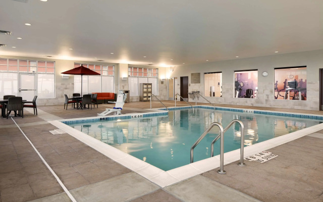 Hyatt Place Madison / Verona