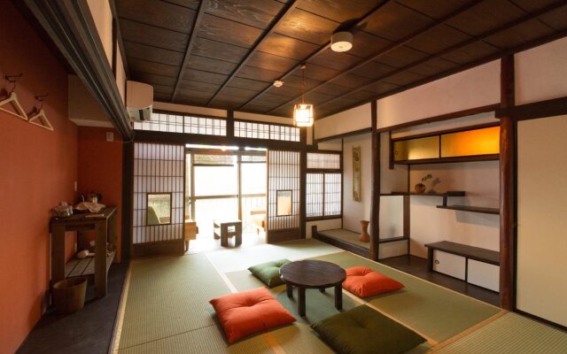 Guest House hachi - Hostel