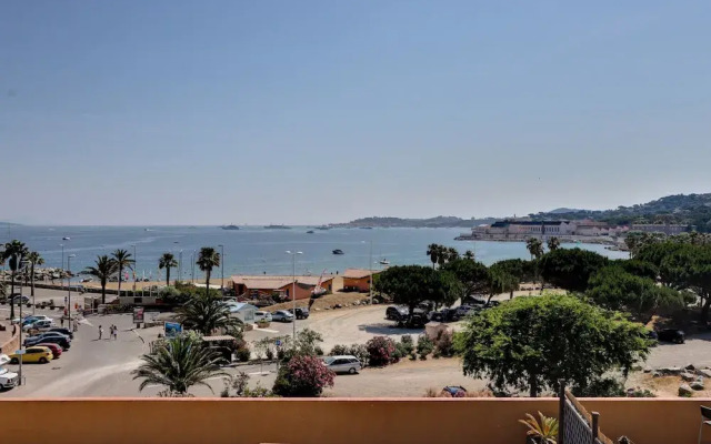 Les Marines de Gassin by Ateya Vacances