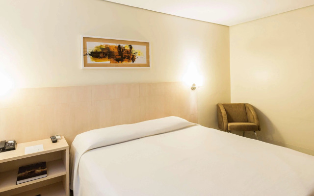 ibis Styles Belém Batista Campos