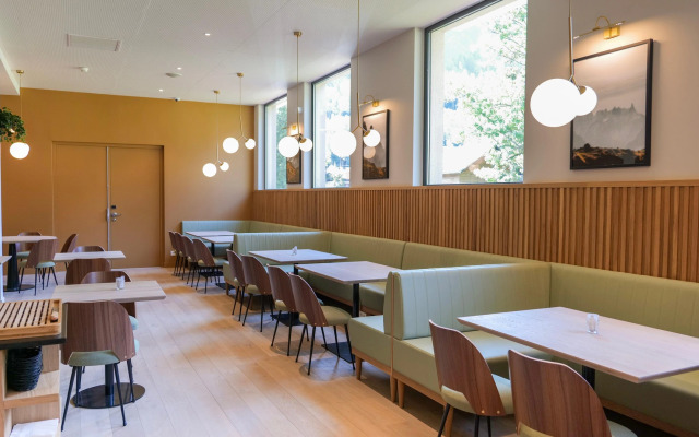 Plan B Hotel - Living Chamonix