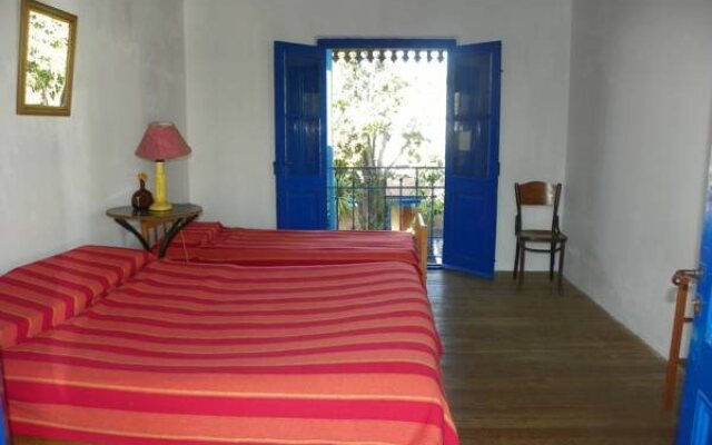Hostel Colonial
