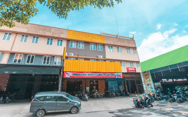 OYO 1907 Pangrango Residence