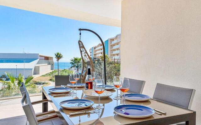 Lovely 3 bedroom apartment next to higueron area.