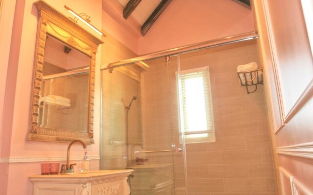 La Maison de France B&B