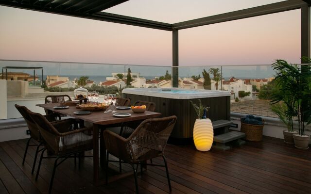 Chris Le Mare Gold Luxury Villa By Louis Hotels