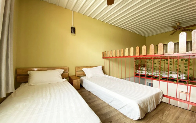 OYO HOME 90312 Rainbow Guesthouse