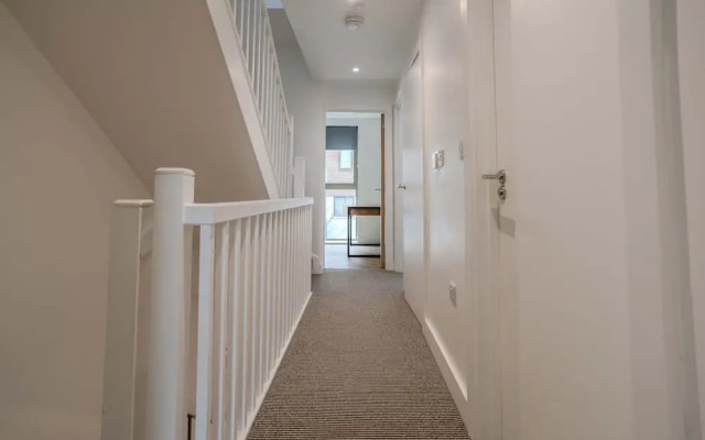 The Hidden Suite - 4BR Townhome Roof Top