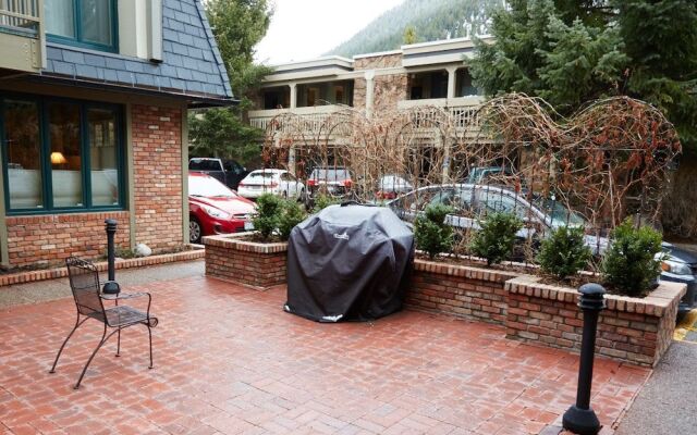 Chateau DuMont by iTrip Aspen Snowmass