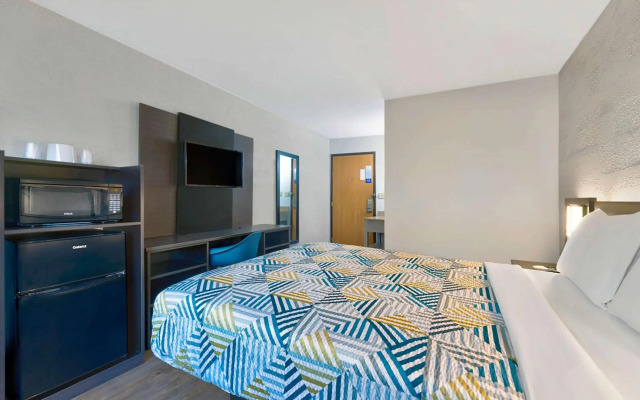 Howard Johnson Inn Cedar Rapids