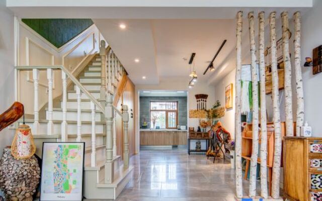 Hulun is a famous homestay