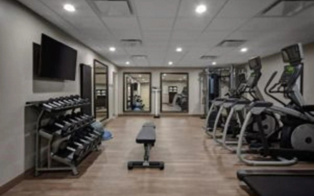 Staybridge Suites Dearborn MI by IHG