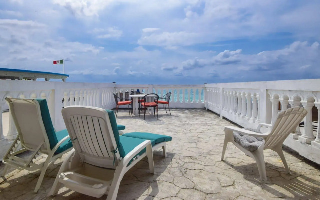 Plaza Marina Condos by Rentals Your Way