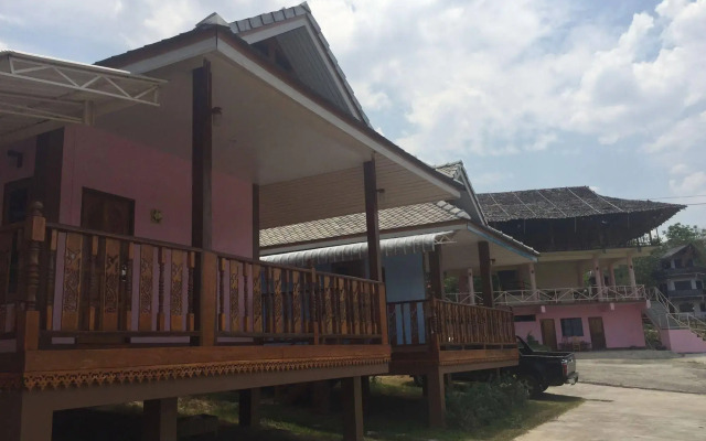 PaiThip Guesthouse