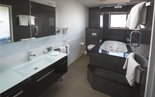 Honeysuckle Executive Apartments