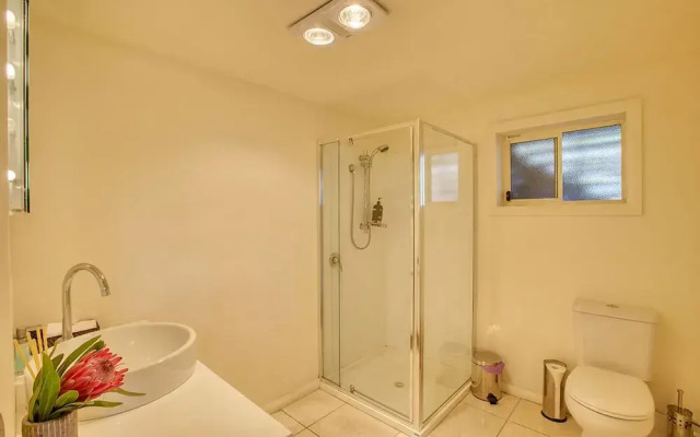 Quarterdeck Apartment