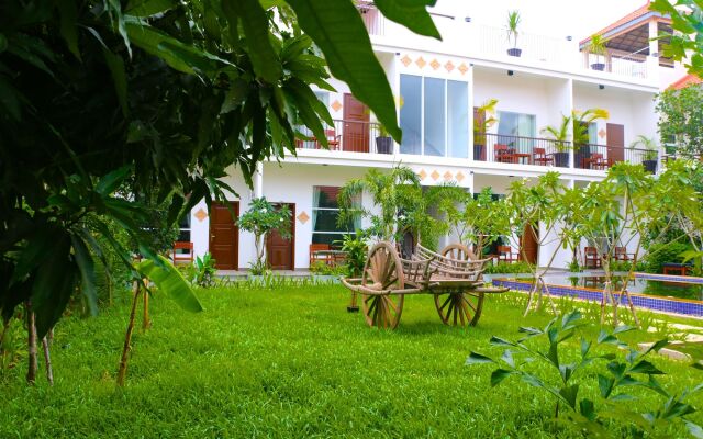 RelaxOn Boutique Villa Hotel