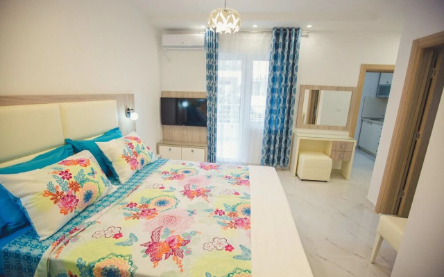 Nino Superior, Standard Triple Studio With Terrace No.4