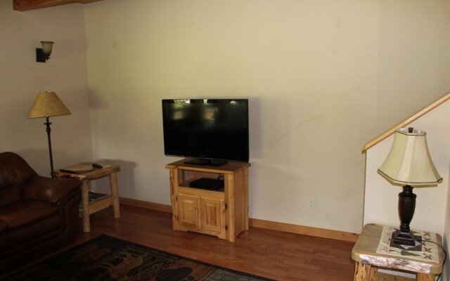 Methow River Lodge & Cabins