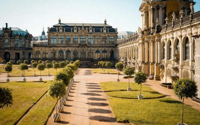 Relais & Châteaux Hotel Bülow Palais