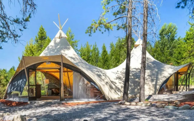 Under Canvas Glacier