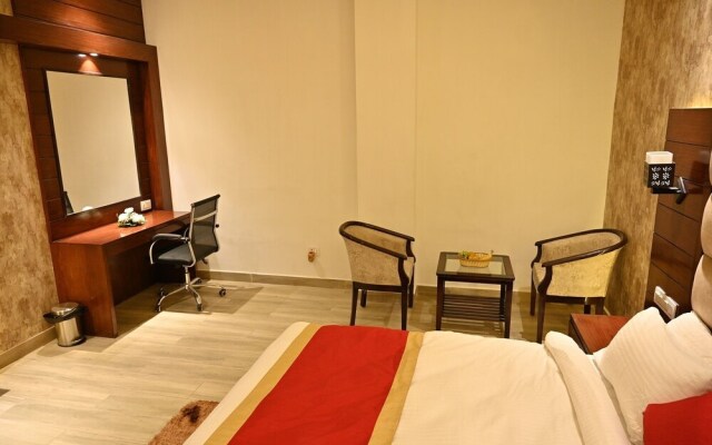 Hotel Aakriti Clarks Inn Express