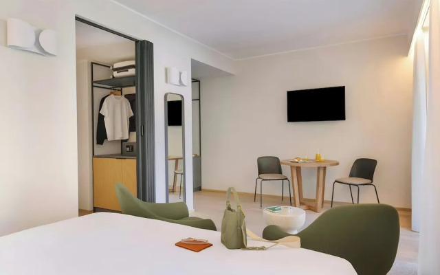 Sonder by Marriott Bonvoy Manzoni Apartments Torre Velasca