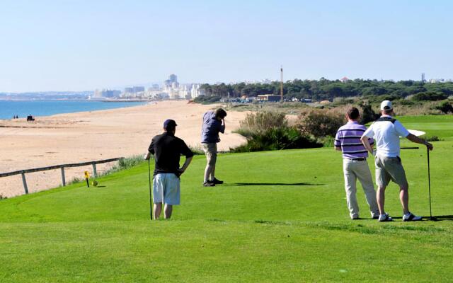 A010 Moderno Apartment (881B VDL) (Oceano)