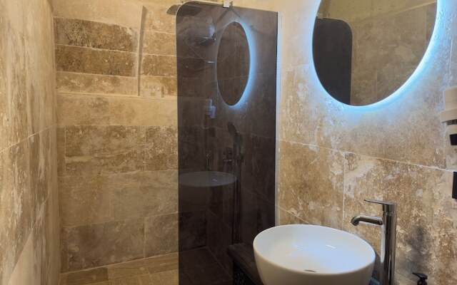 Angel View Suites