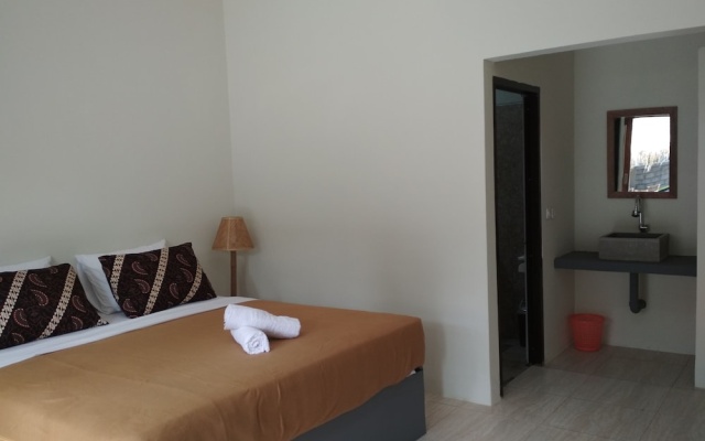 OYO 1662 Zury Homestay – Guest Rooms – Kuta