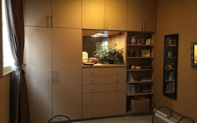 Adani Beach Retreat Bed and Breakfast