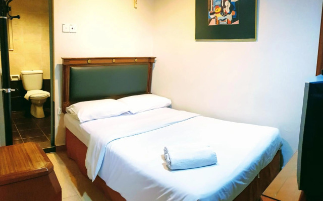 Golden Court Hotel @ Taman Pelangi