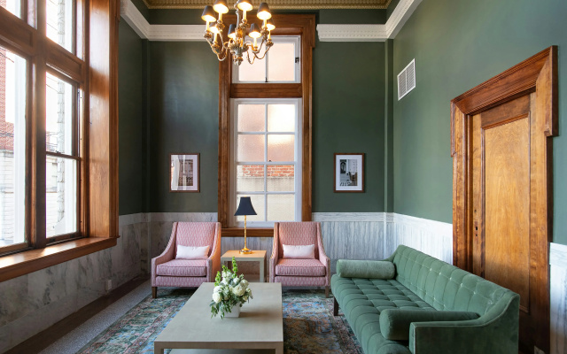 Hotel Petersburg, Tapestry Collection By Hilton