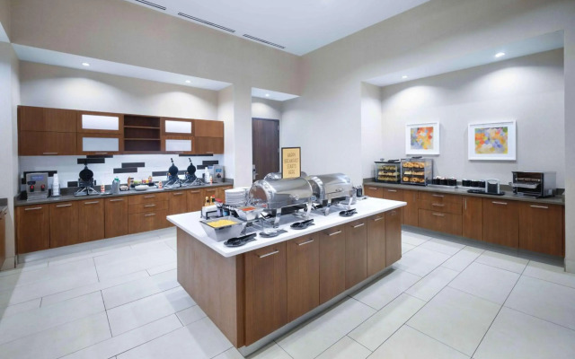 Hampton Inn & Suites Denver Downtown-Convention Center