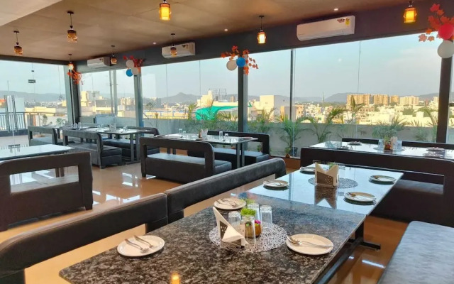 Hotel Maple Residence