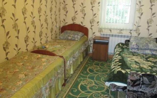 Guest house Vostochnaya 27