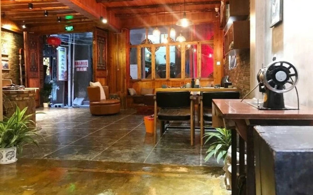 Fenghuang Waiting for You Luxe Living