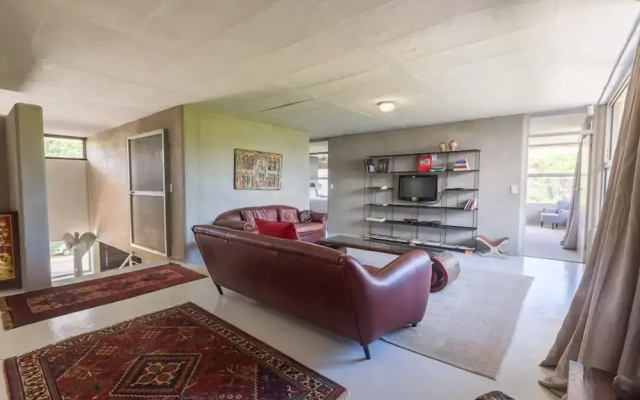 Red Box Villa