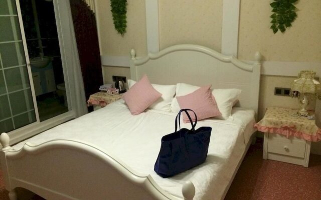Weibo Hotel