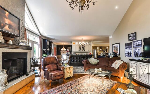 At Home B&B at Rose Manor by Elevate Rooms