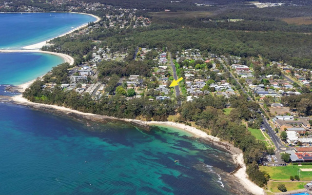 SANDALWOOD Huskisson 4pm Check Out on Sundays