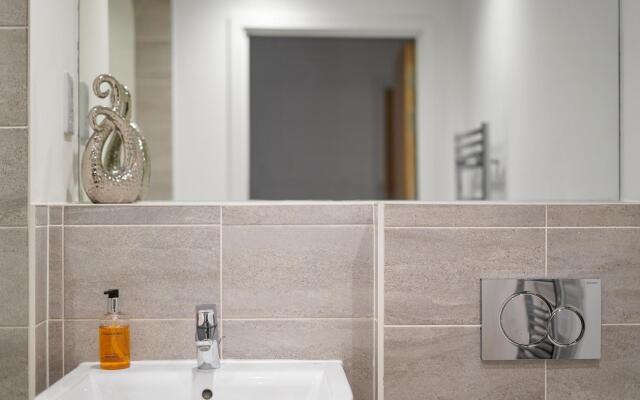Kennet House Serviced Apartments, Reading - Apt B
