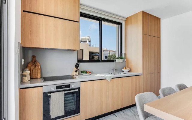 Sanders Olive - Cute 2-bdr Apt With Shared Pool