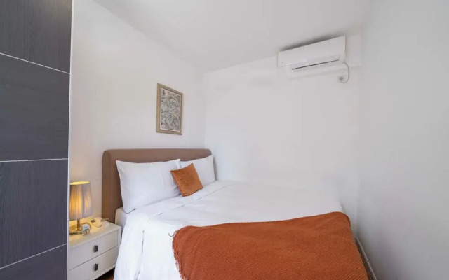 Tyms 1BR 1BA Apt Yongxin Century