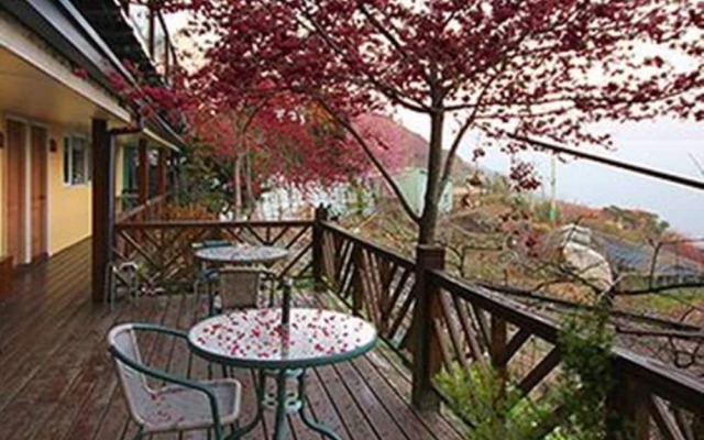 Chingjing New Paradise B&B