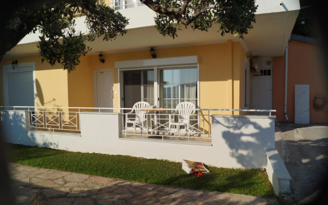 Τhe Sunny Apartments