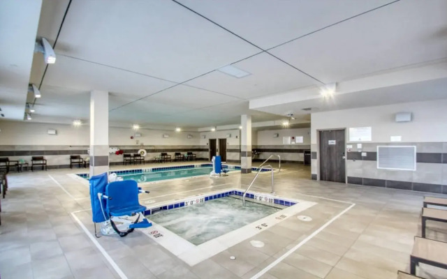 Courtyard by Marriott Fargo