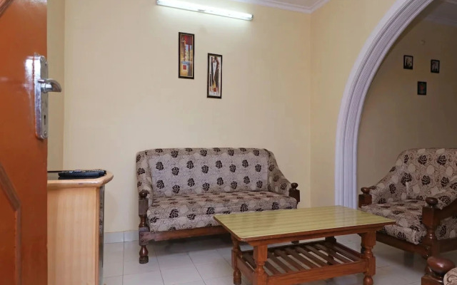 OYO Home 13666 Modern 3BHK