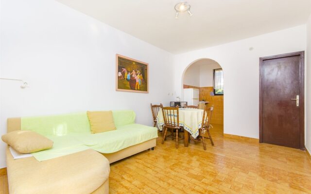Apartment Ante