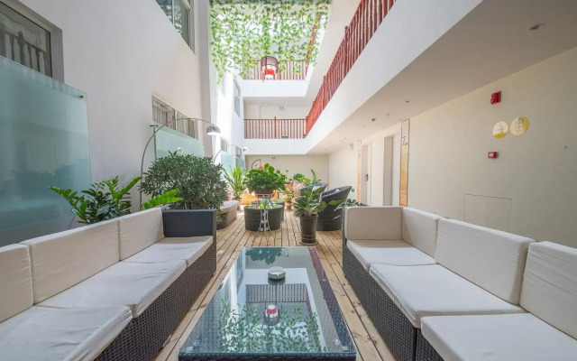 7 Days Inn·Xishaungbanna South Bus Station